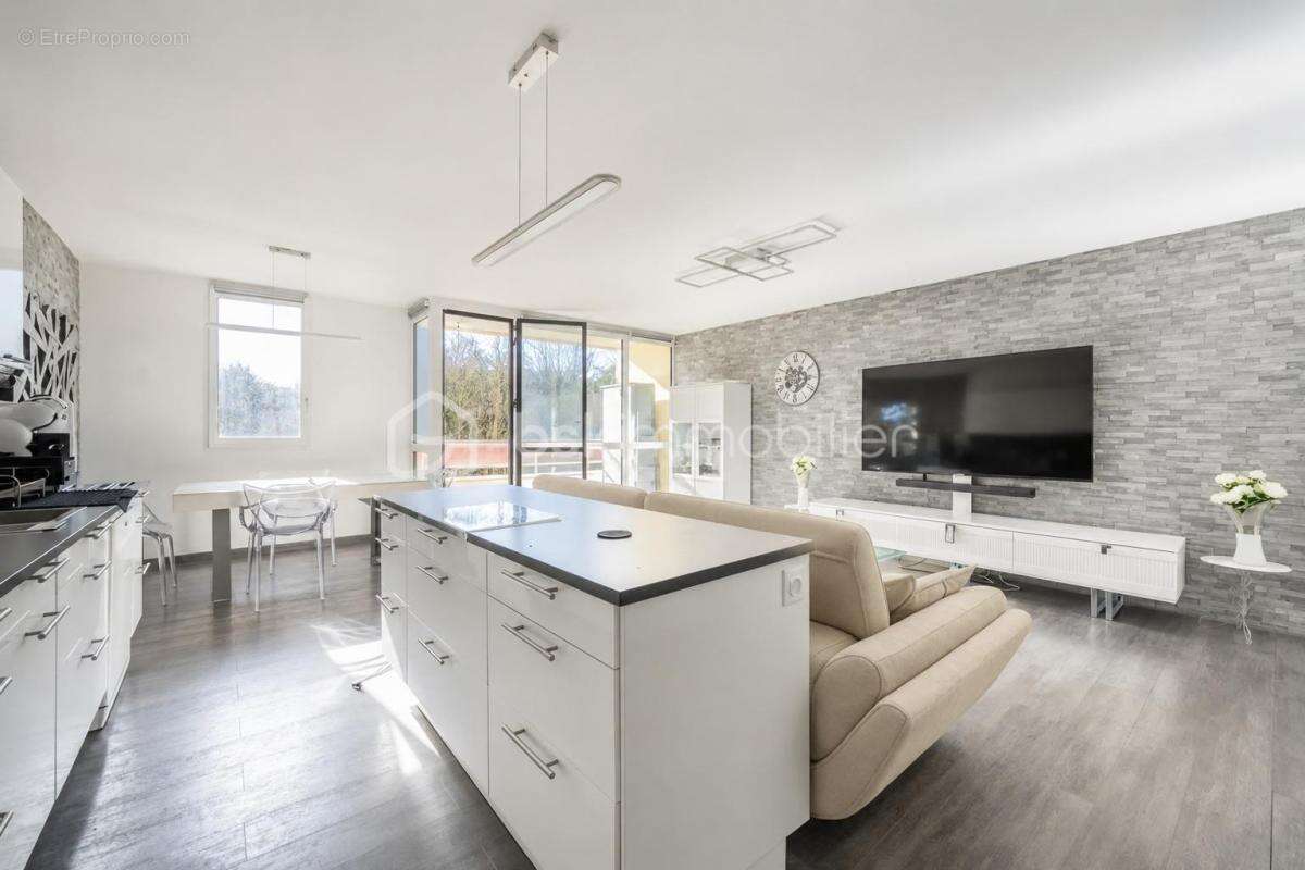 Appartement à LE RAINCY