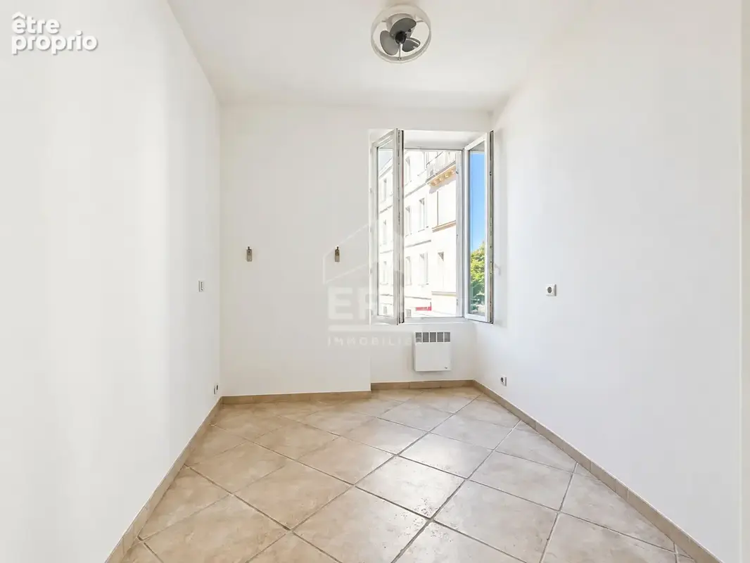 Appartement 69m² à marseille 4e arrondissement - photo 7