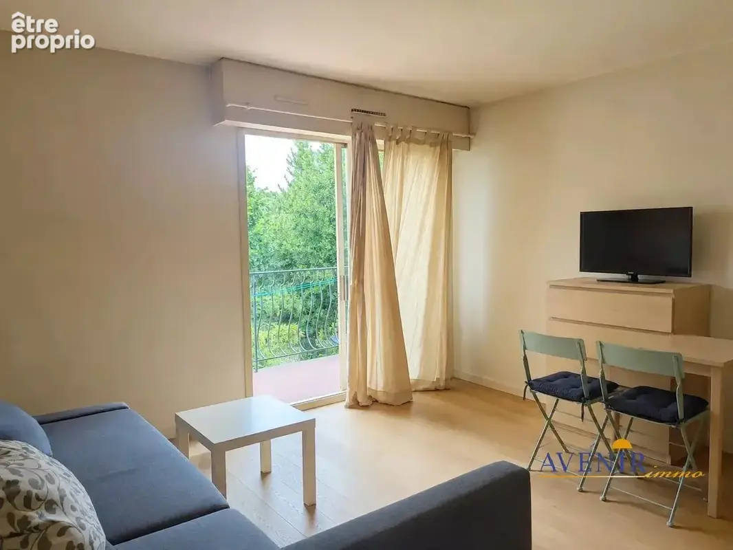 Appartement 1 pièce 26 m² à vendre à Marseille-8e (13008) - photo 2
