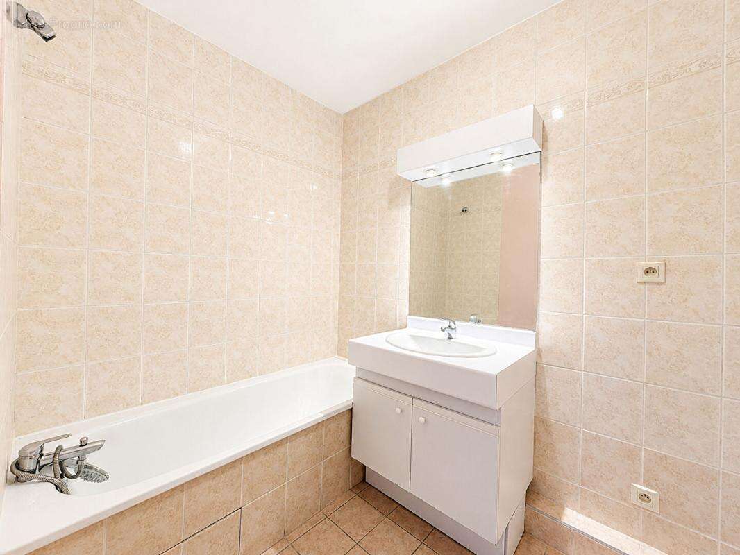 Appartement à LYON-6E