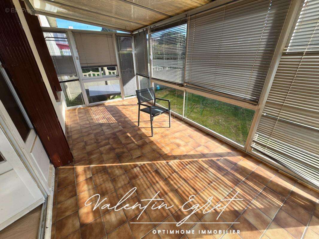 Aplemont / Sainte-Cécile : Maison 4 pièces avec jardin, véranda et garage - photo 6