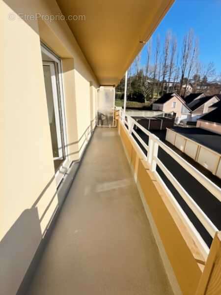 Appartement 73 m² à Vesoul  - photo 3