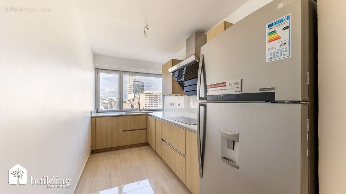 Appartement à COURBEVOIE