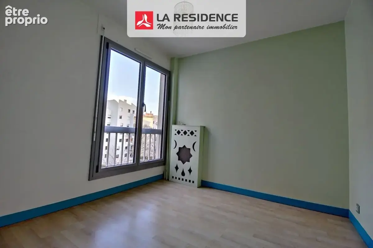 Appartement 4 pièces 79 m² à vendre à Cergy (95000) - photo 9