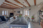 Salle à manger - Maison à LES ADRETS