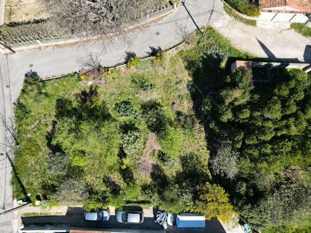 Terrain à PUGET-VILLE