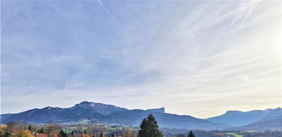 Appartement à ARGONAY