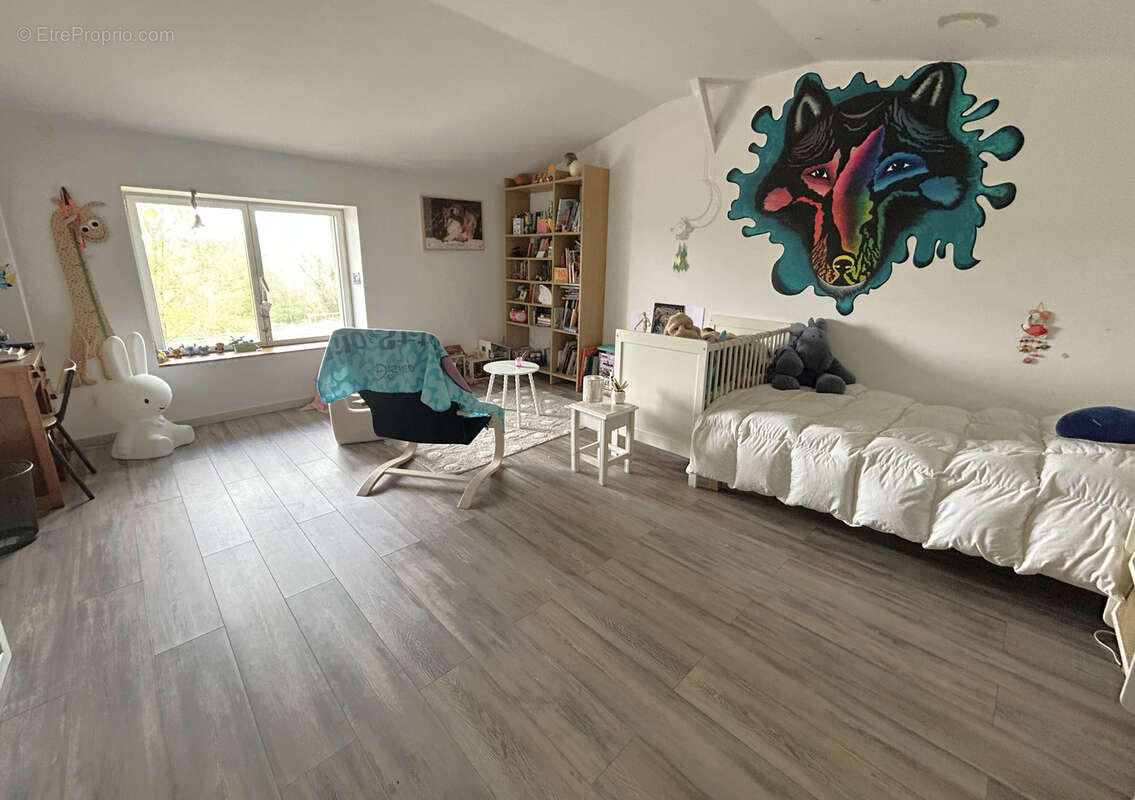 Maison à VILLARS-LES-DOMBES