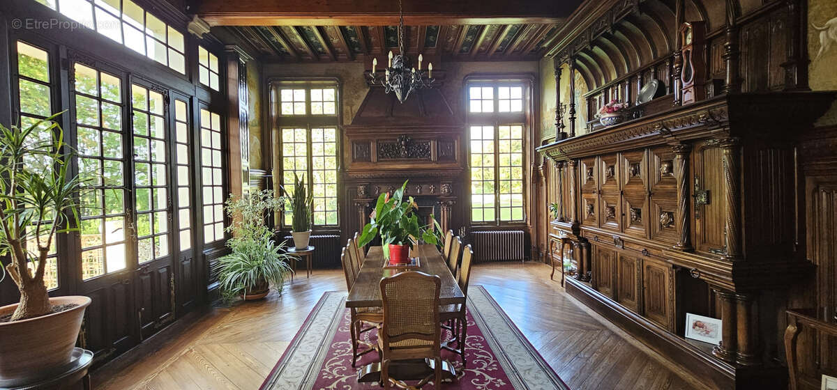 Maison à CHINON