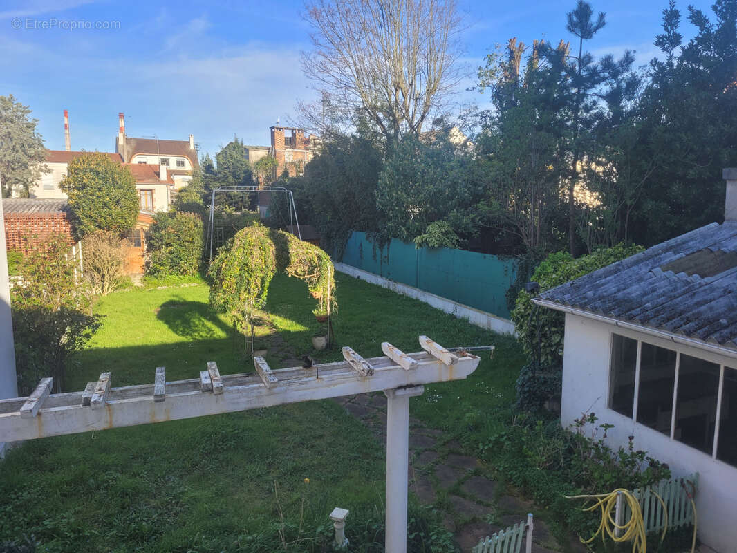 Maison à VITRY-SUR-SEINE