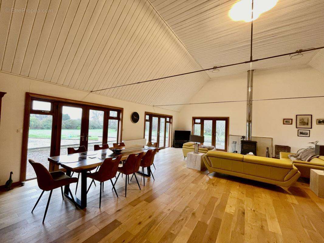 Maison à SAINT-ROMAIN