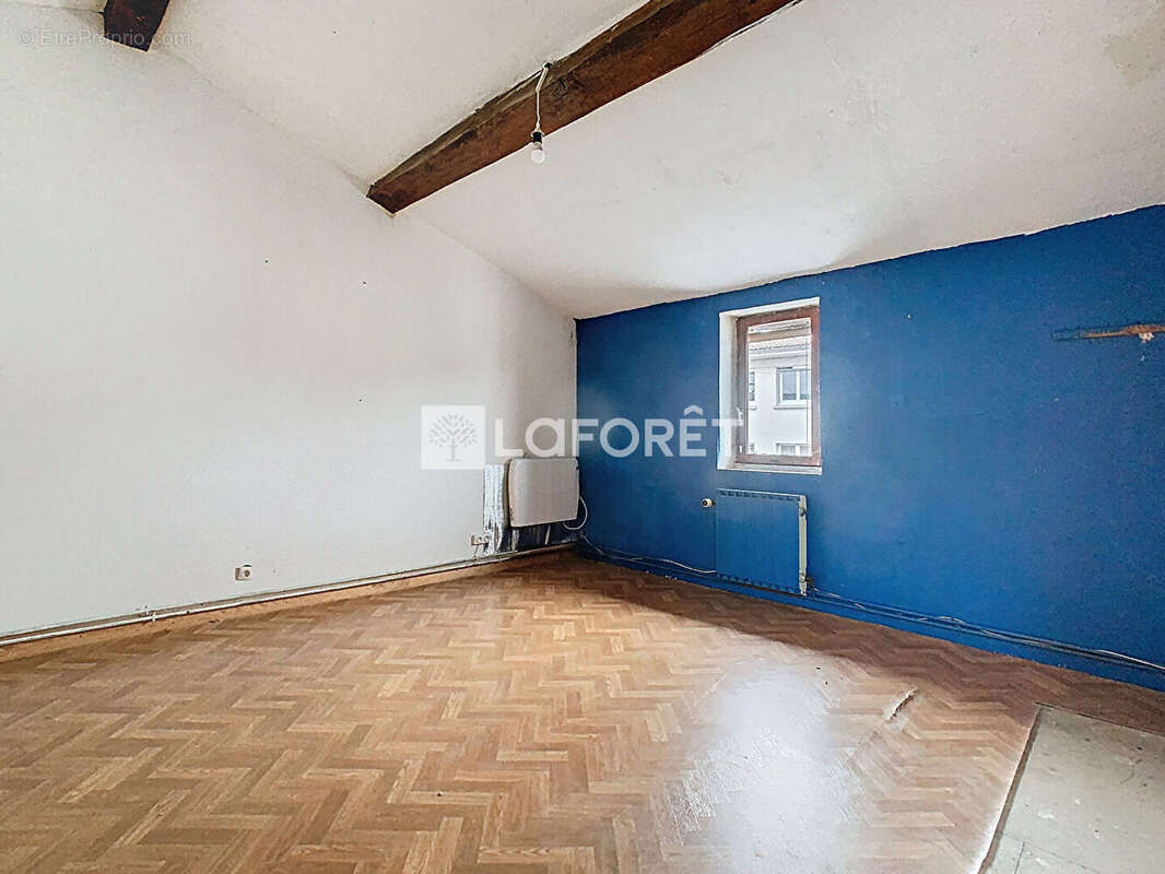 Appartement à SAINTE-MENEHOULD