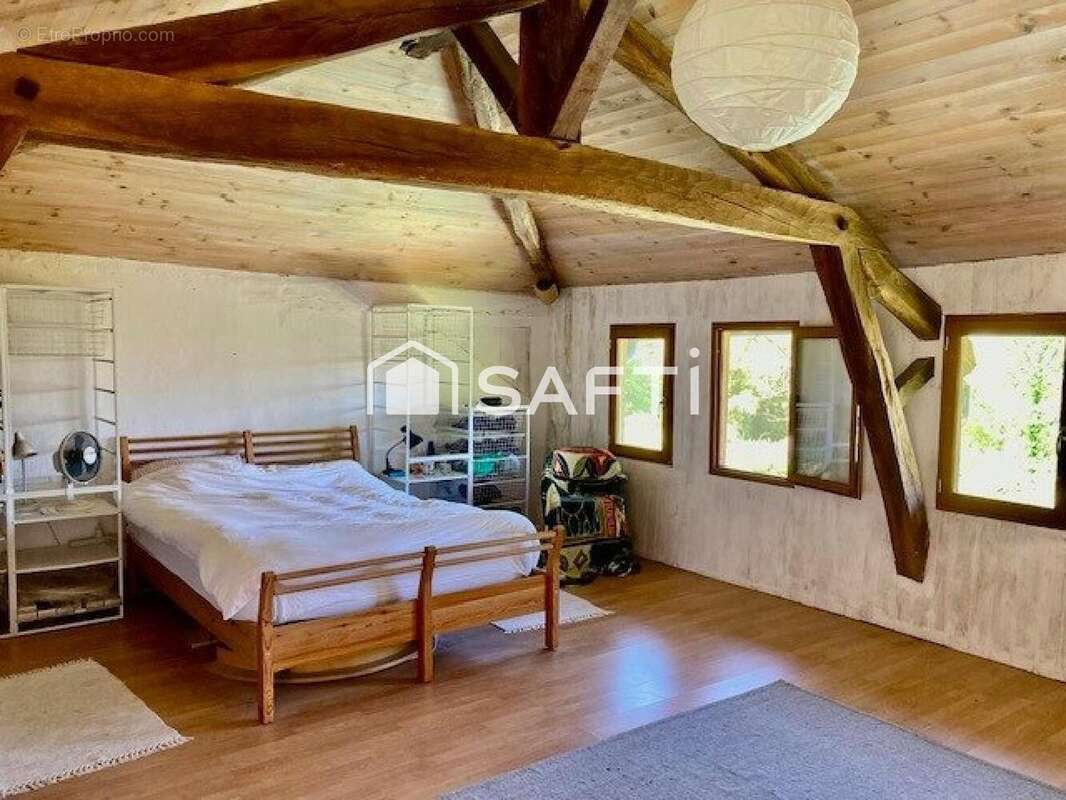 Maison 335 m² à Cazaubon  - photo 8
