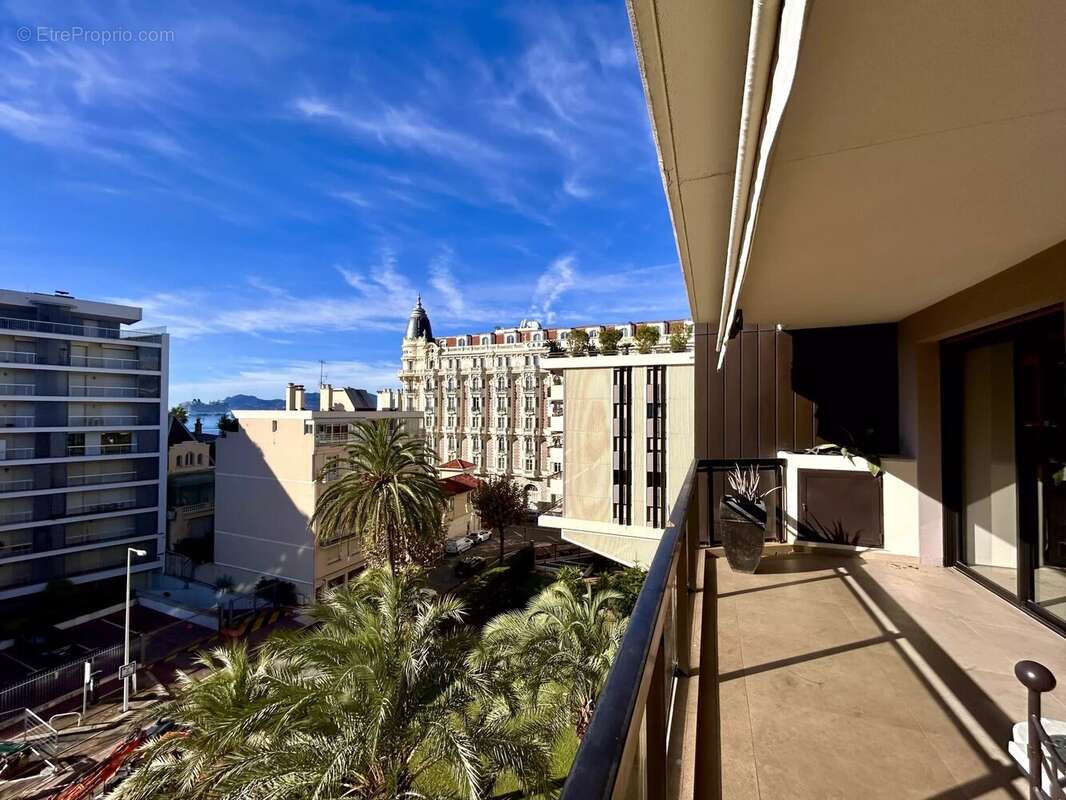 Appartement à CANNES
