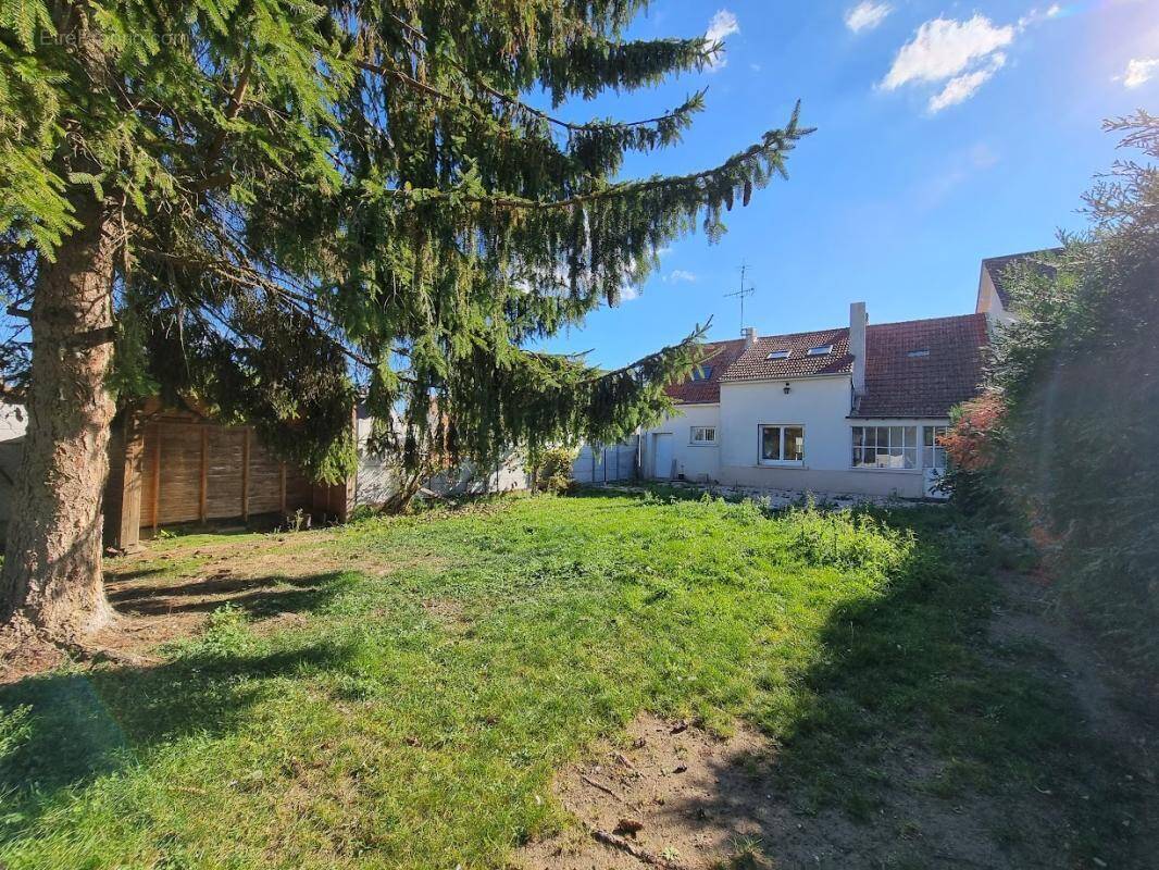 Maison à GIDY