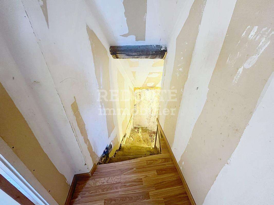 A vendre, maison type5 à rénover, Fère-en-Tardenois - photo 4