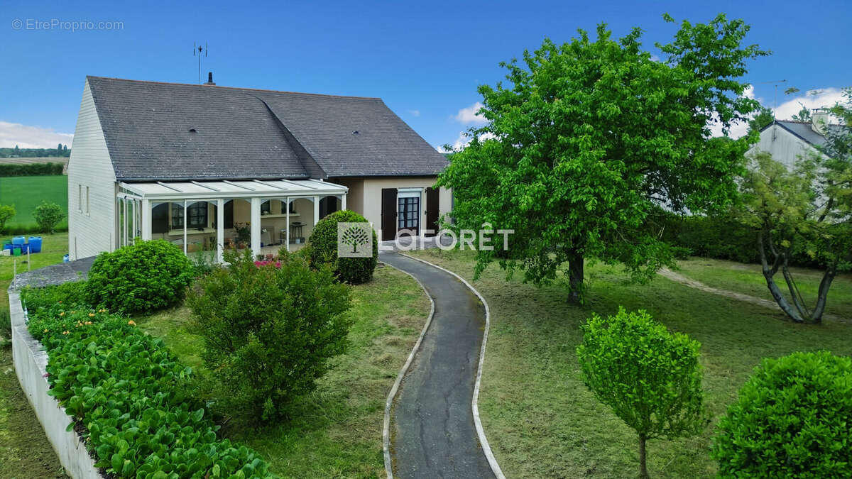 Maison à DOUE-LA-FONTAINE