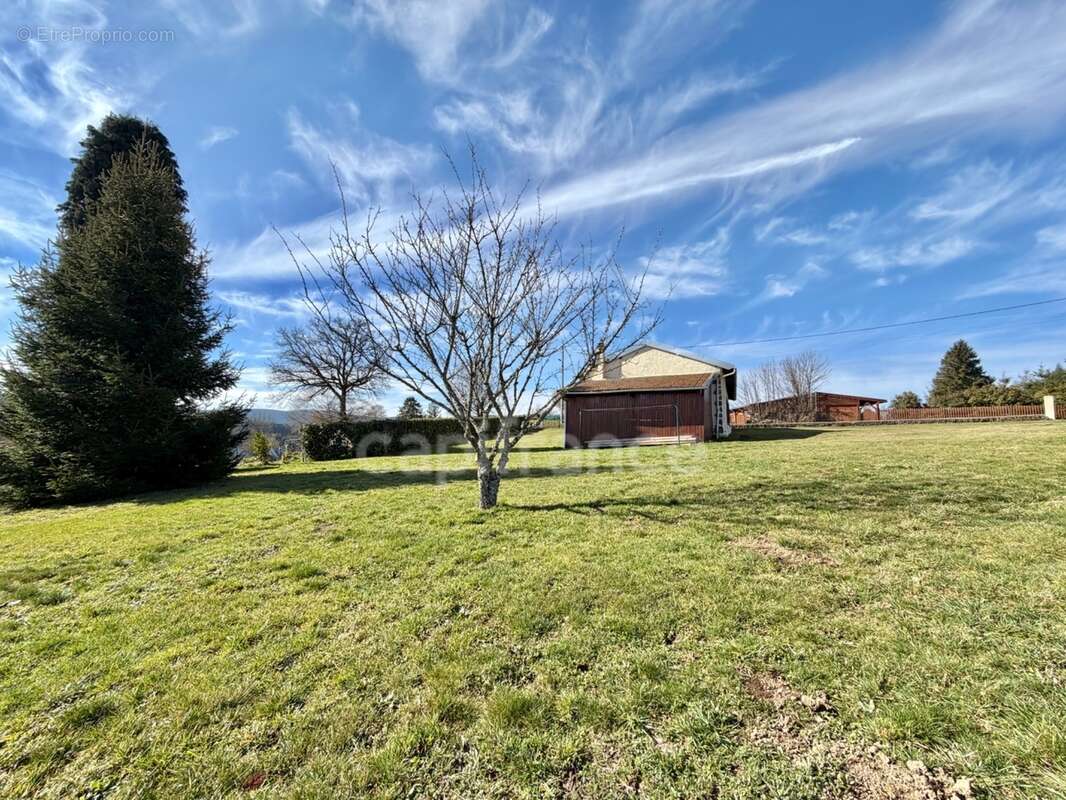 Maison 120 m² - environnement calme - terrain clos de 1 525 m² - photo 4