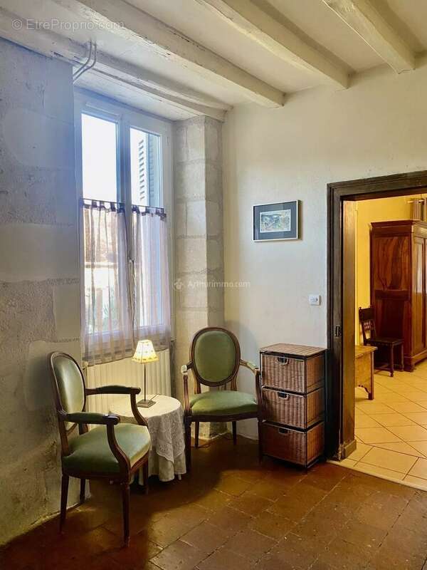 Maison à VILLEDIEU-LE-CHATEAU