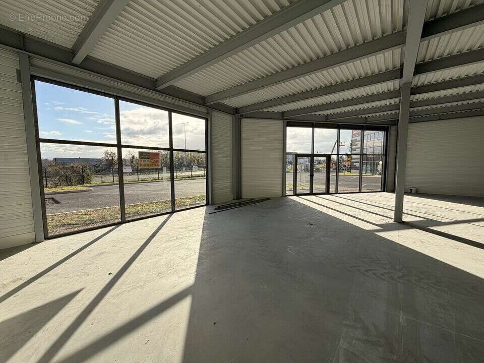 Commerce à LA TESTE-DE-BUCH