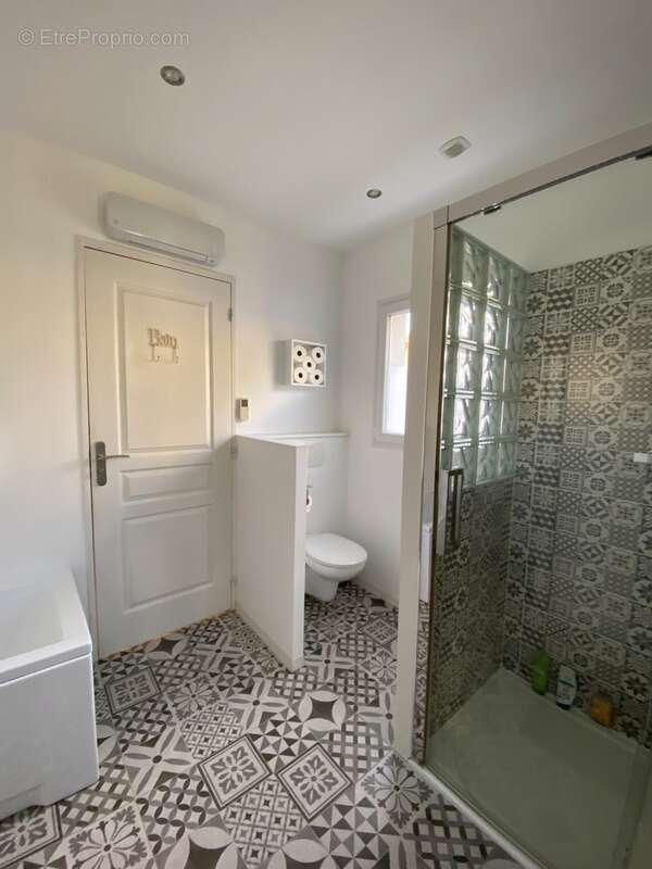 Maison à RUELLE-SUR-TOUVRE