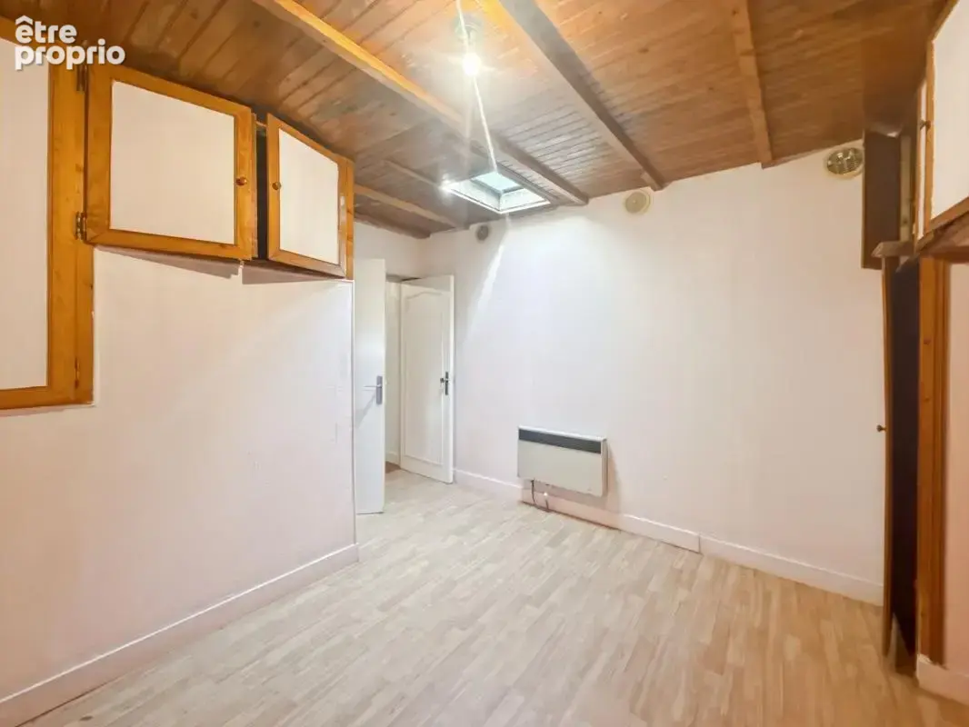  À VENDRE – Maison à rénover avec fort potentiel  - photo 7