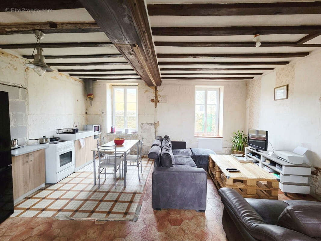 Maison à VERNIE