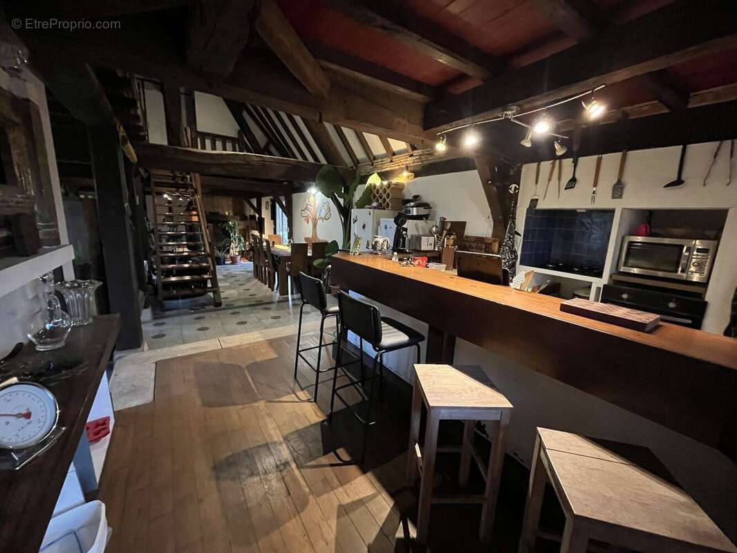 Maison à CREON-D'ARMAGNAC