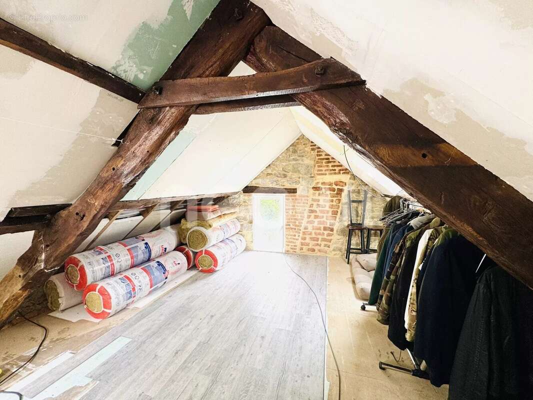 Maison à SAINT-GEORGES-DE-MONS