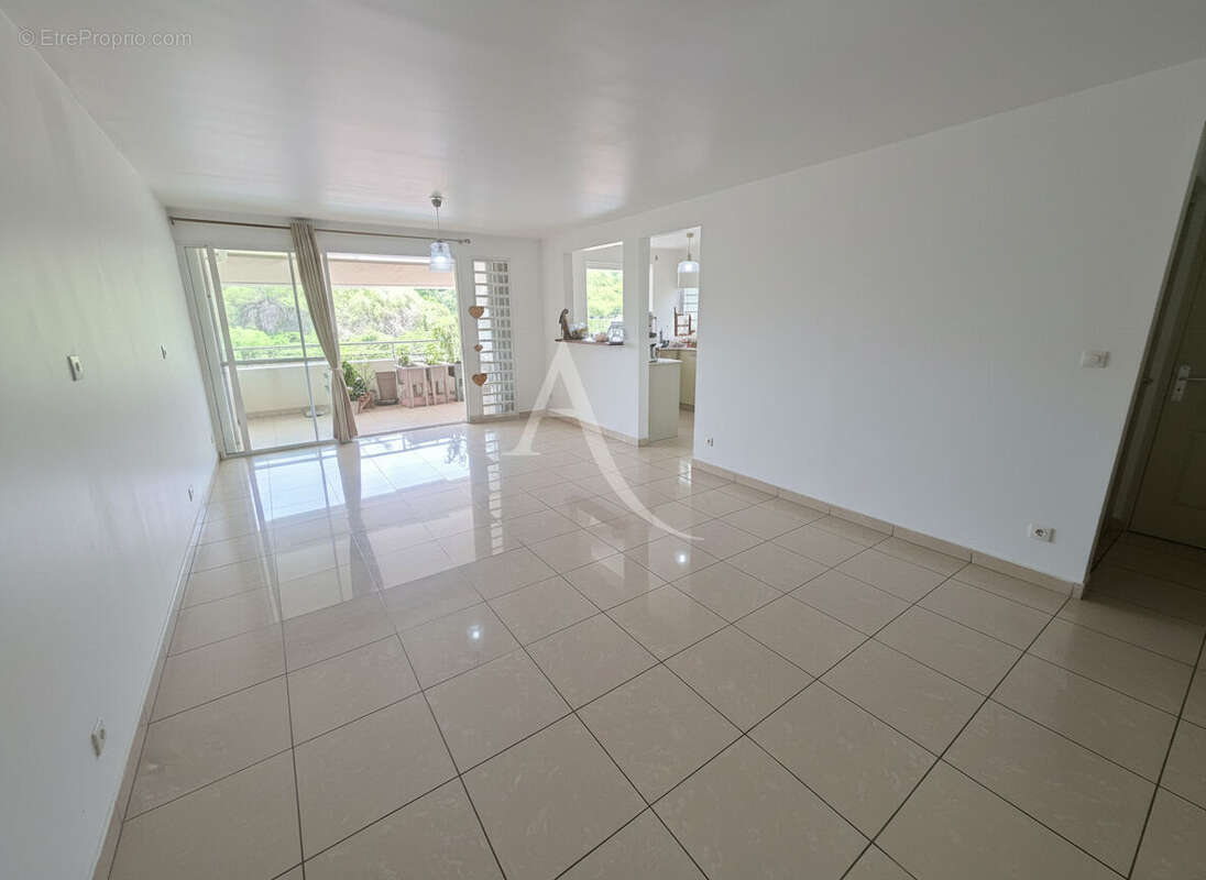 Opportunités à saisir !!! Appartement Schoelcher 3 pièce(s) 74 m2 - photo 2