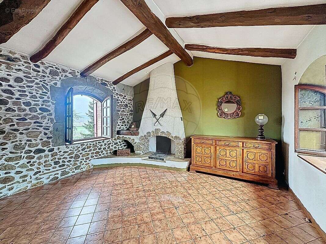Maison à MASSANES