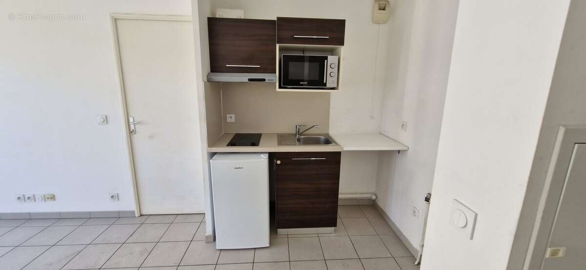 Appartement à MARSEILLE-3E