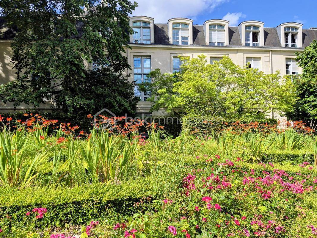 Appartement à CHATILLON