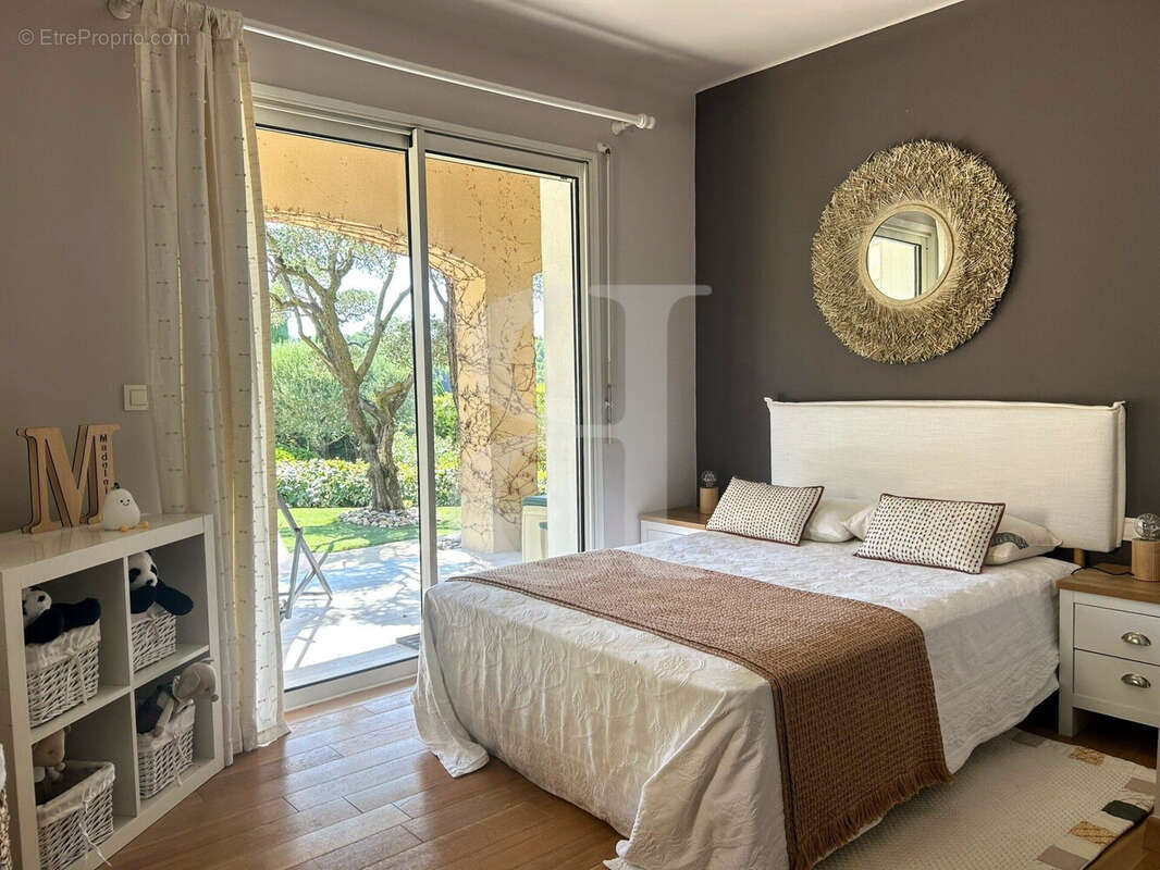 Maison à PERNES-LES-FONTAINES