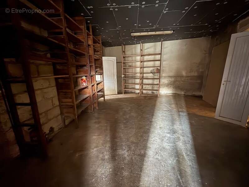 Maison à LA CHAPELLE-EN-JUGER