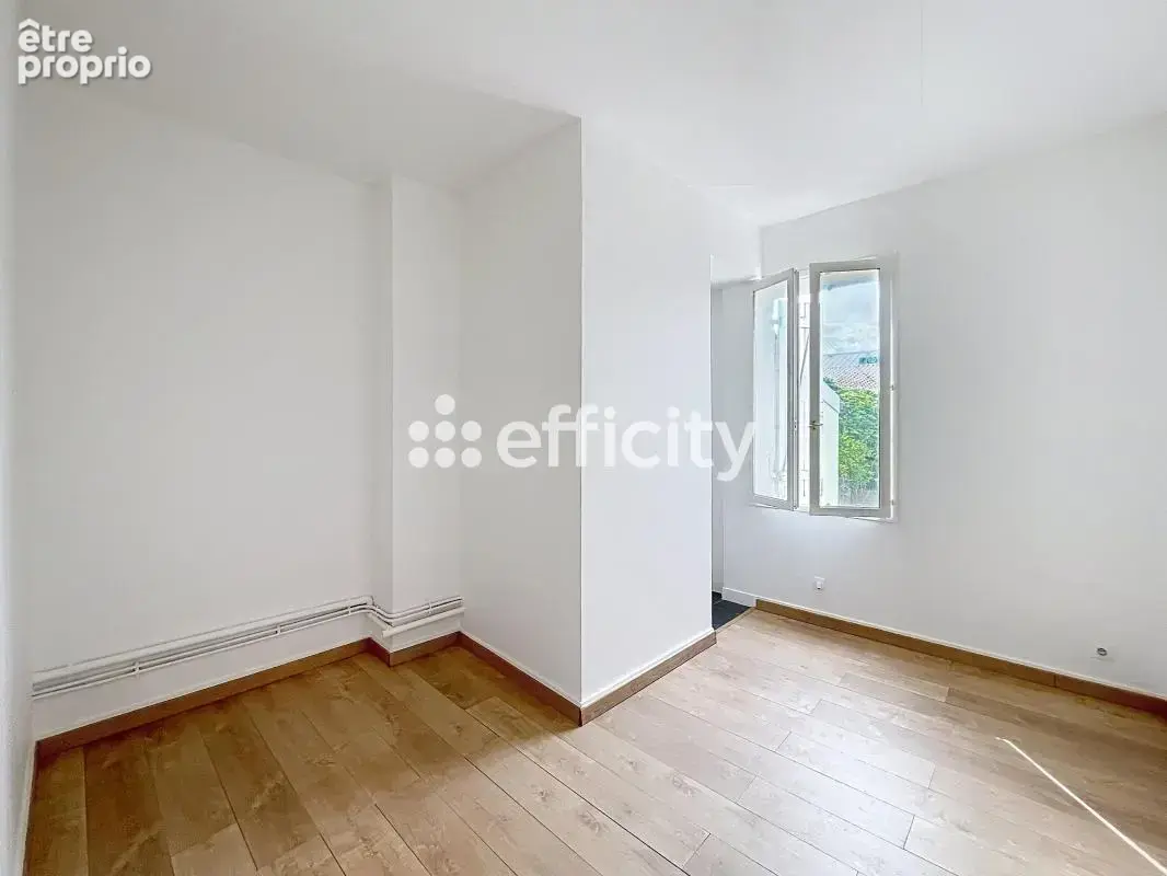Appartement 30 m² à Bordeaux  - photo 4