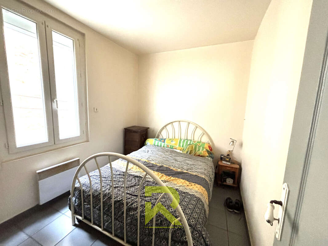Immeuble de rapport  loue 5 logements - photo 11