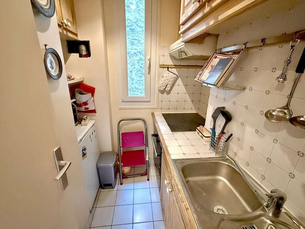 Appartement à PARIS-18E