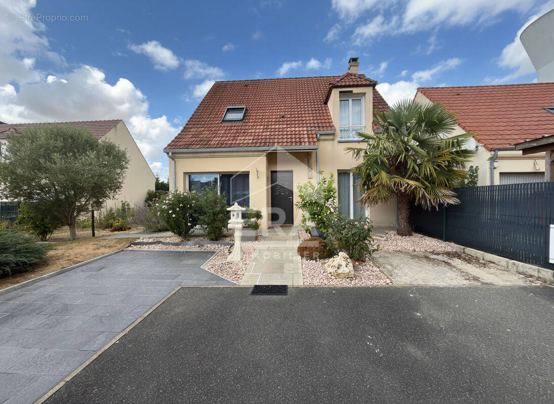 Maison à BREAU