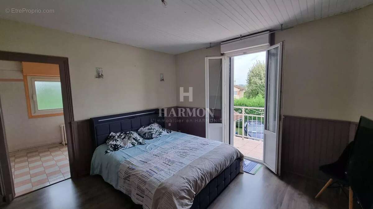 Maison à OLORON-SAINTE-MARIE