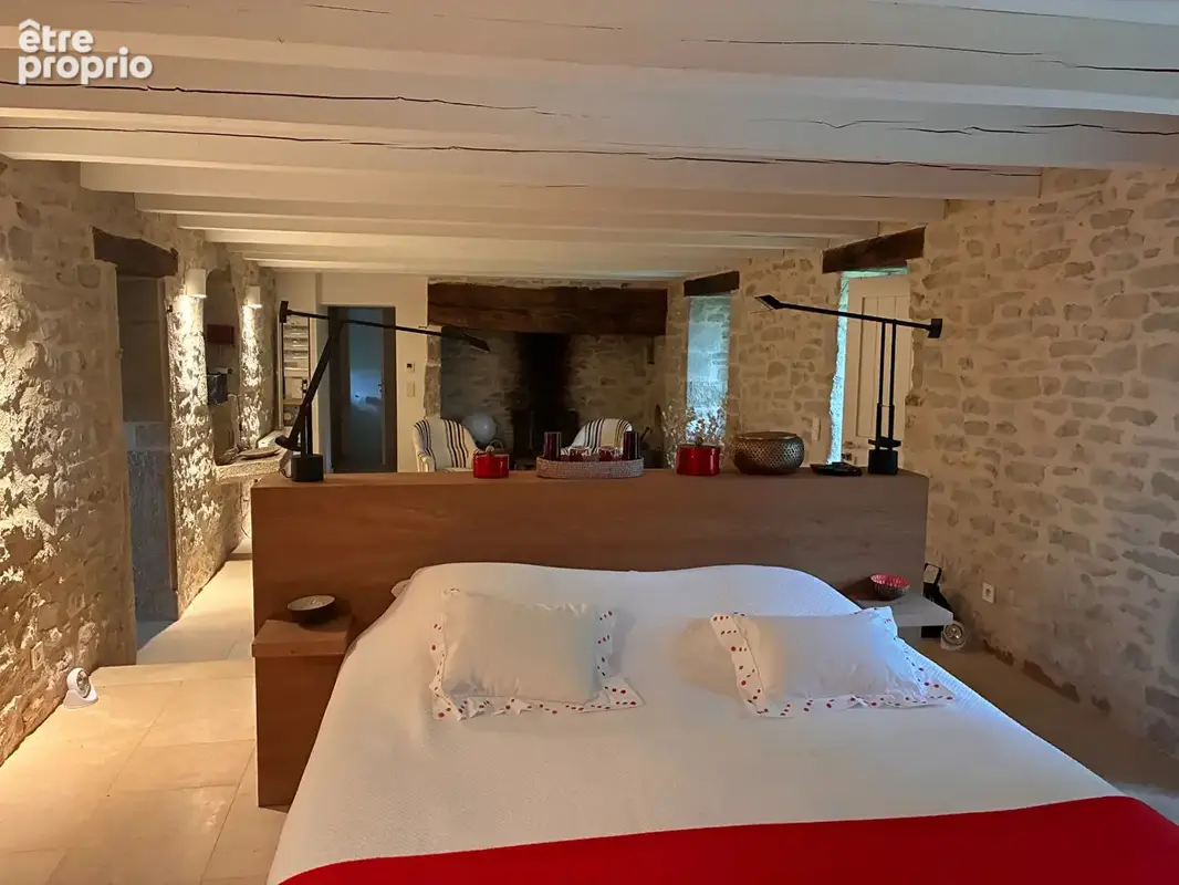 Domaine de charme en pierres du causse 550 m2 - photo 27