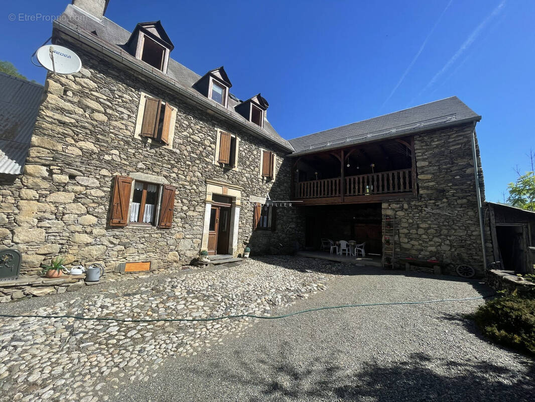 Maison à OO