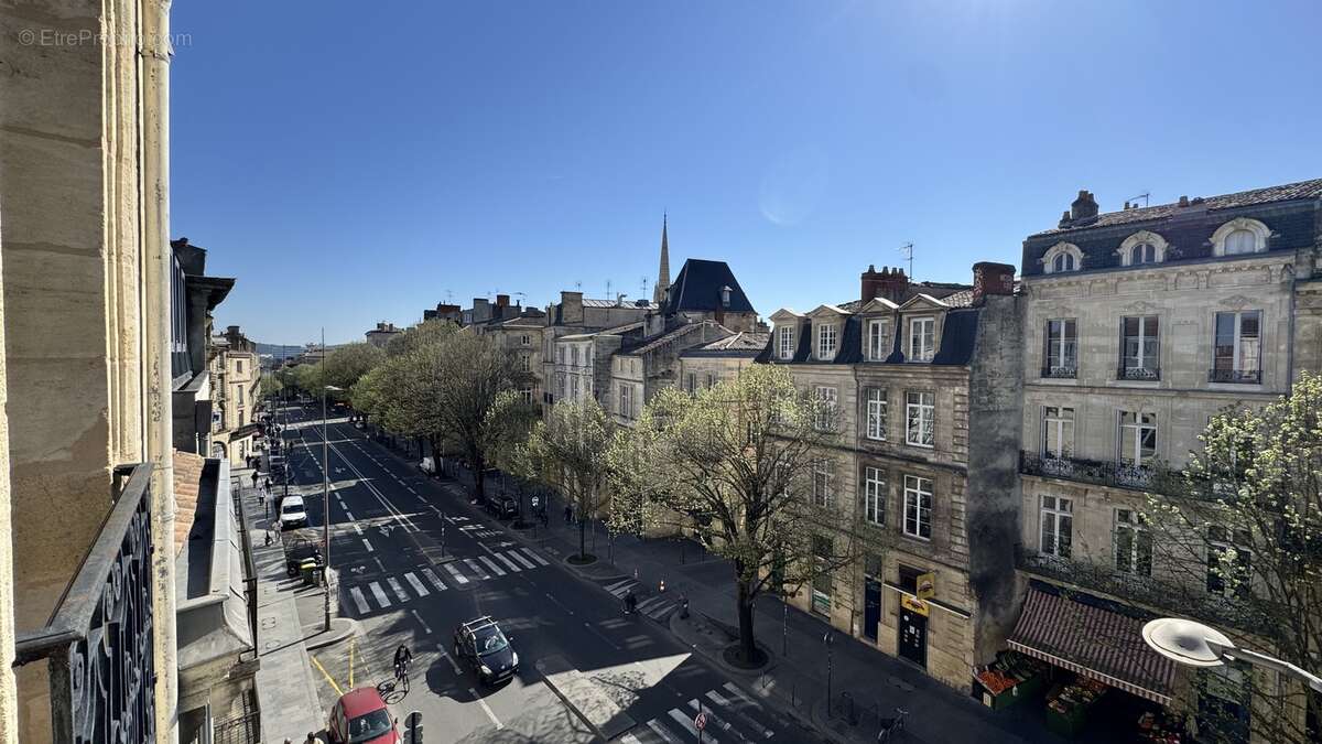 Appartement à BORDEAUX