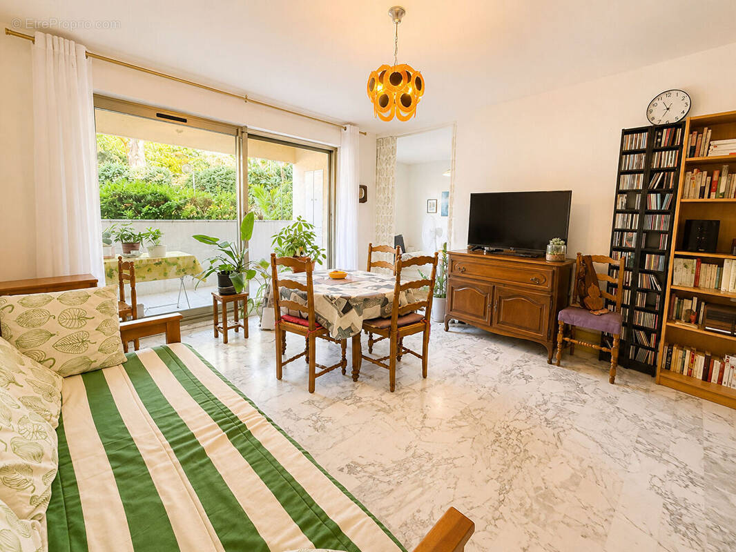 Appartement à SAINT-MANDRIER-SUR-MER