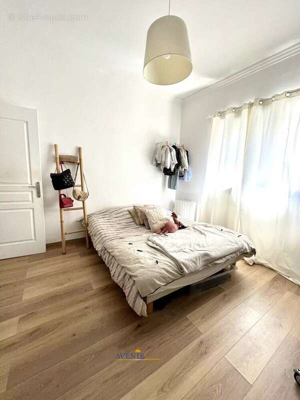Appartement à MARSEILLE-12E