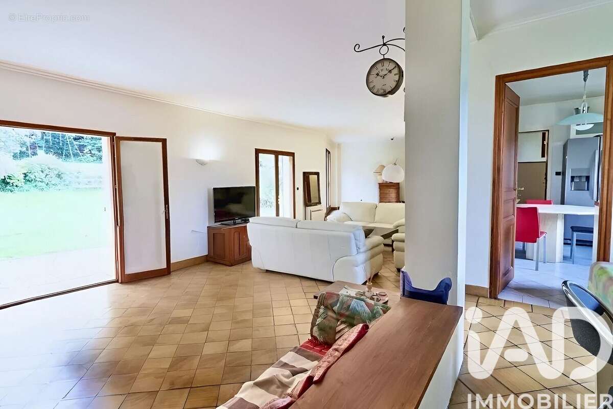 Photo 8 - Maison à RUEIL-MALMAISON