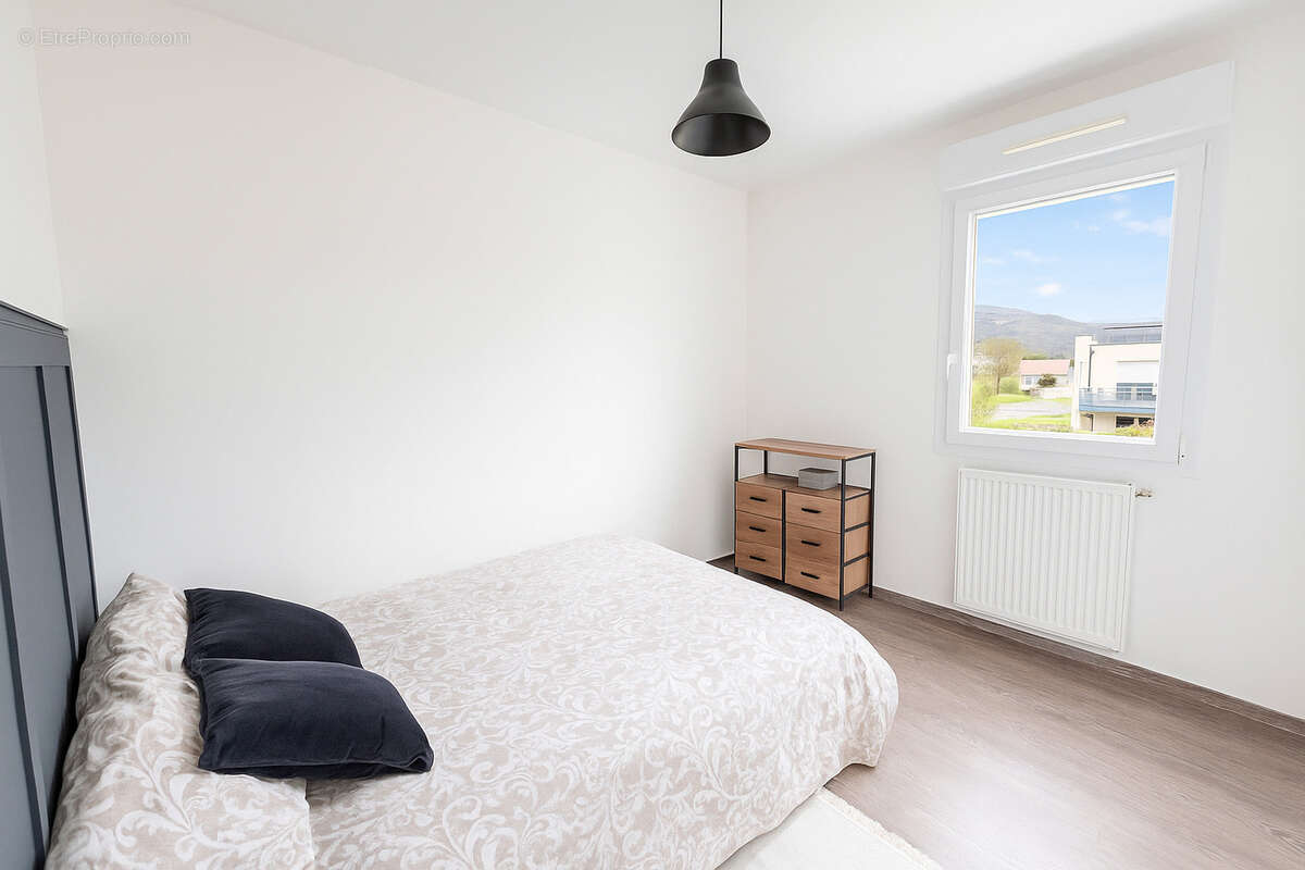 Appartement à VETRAZ-MONTHOUX