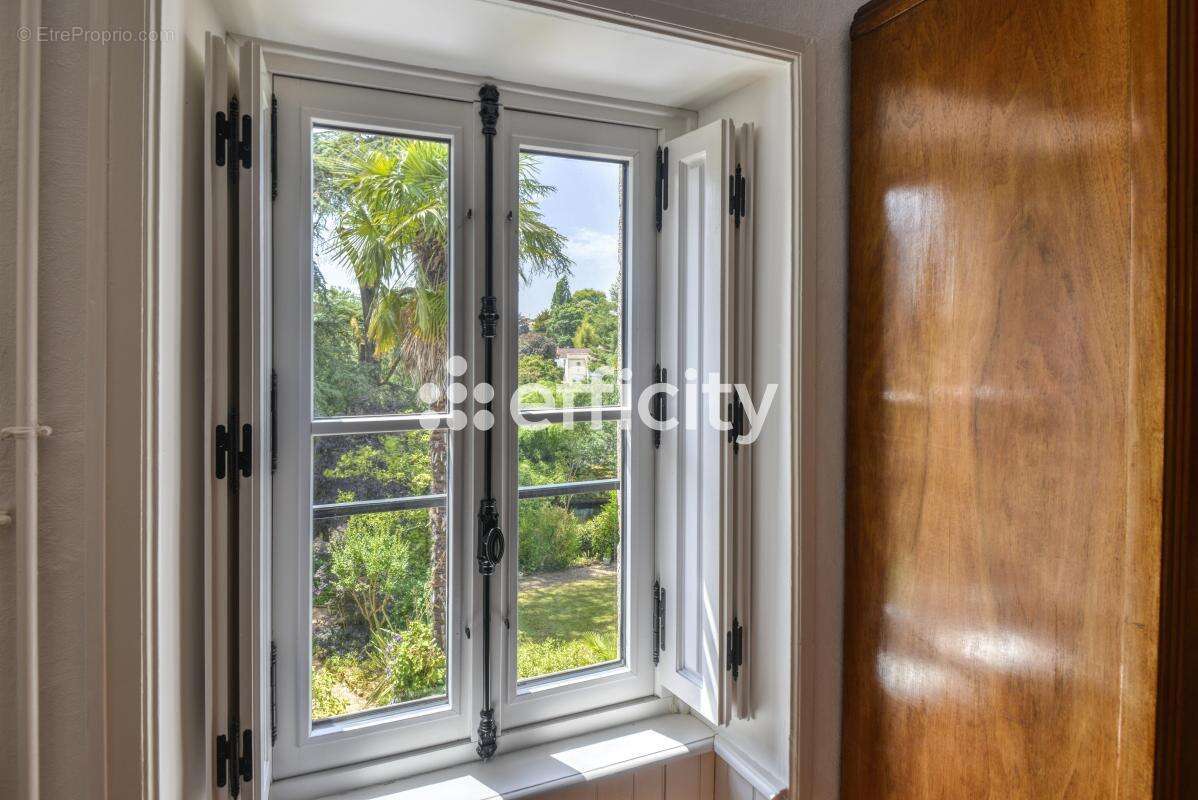 Maison 227 m² à Montaigu  - photo 15