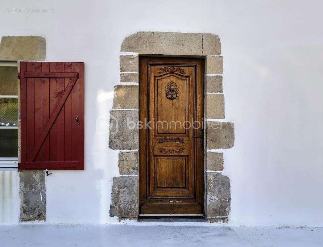 Maison à LA BASTIDE-CLAIRENCE