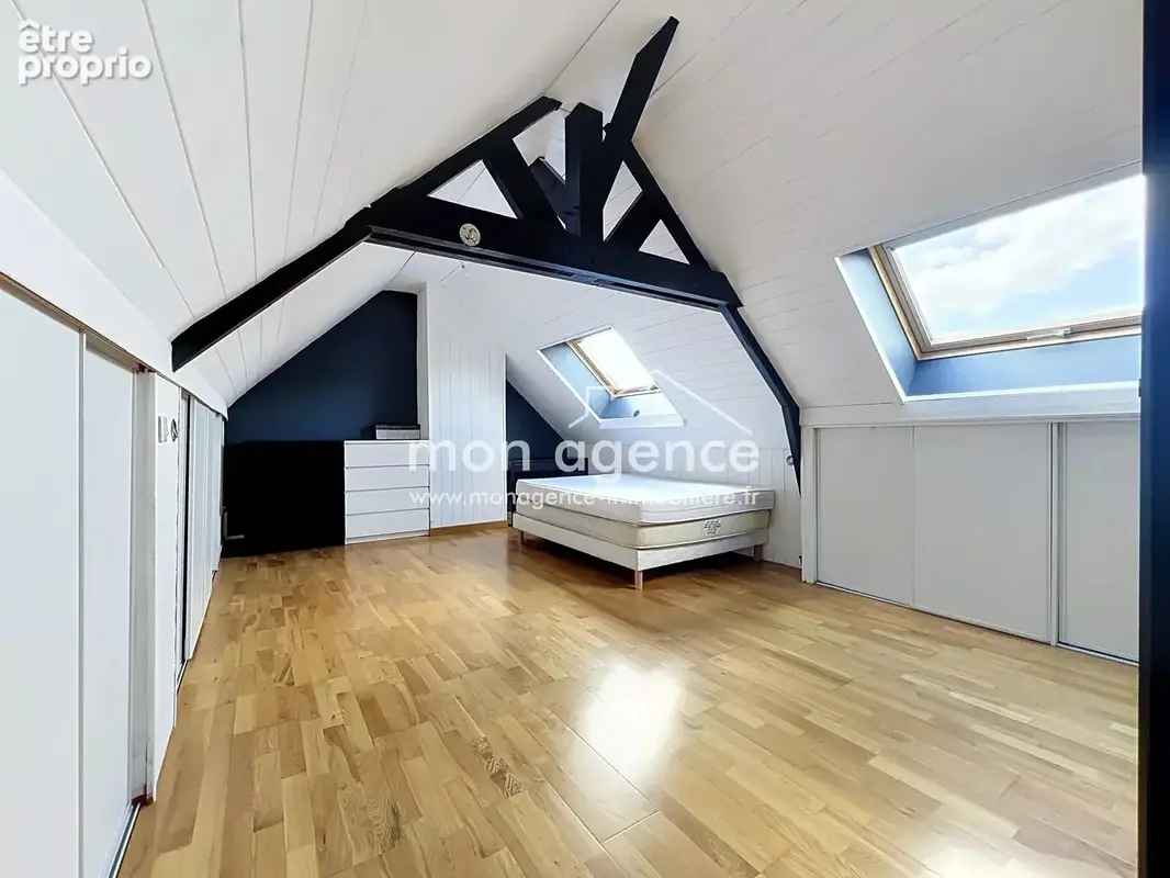 Maison individuelle de 4 chambres avec garage et bâtiment sur plus de 1000m2 de jardin clos - photo 8